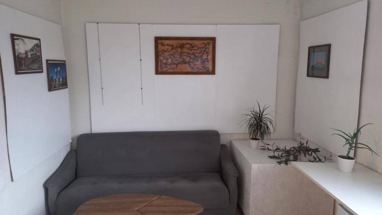 Riverhouse In Old טביליסי מראה חיצוני תמונה